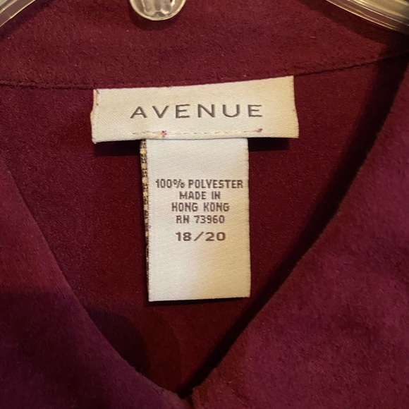 Women’s Button down top - Picture 2 of 2